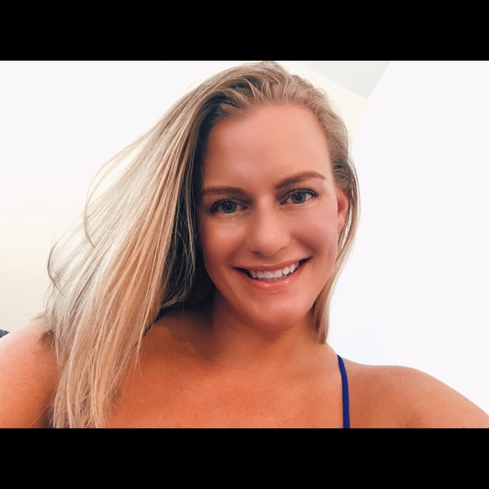 Meet your Posher, Lauren